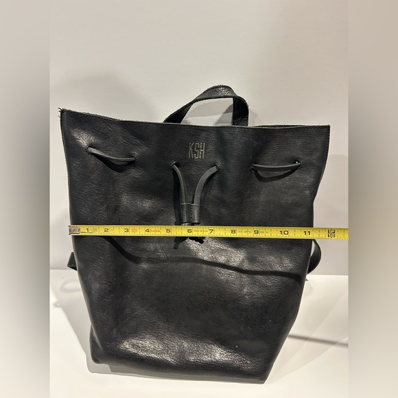 Madewell black leather backpack - Picture 9 of 14